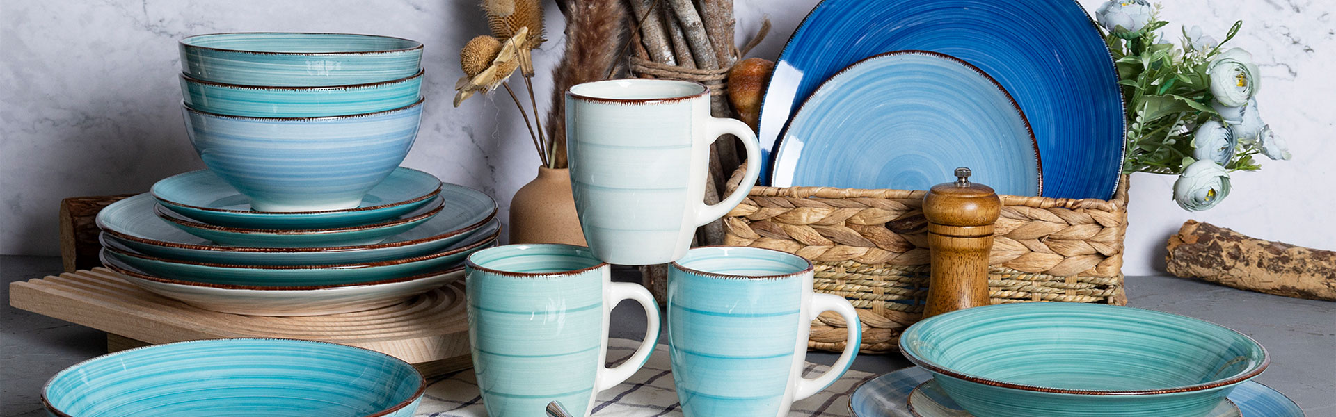 Earthenware Фаянсовая посуда